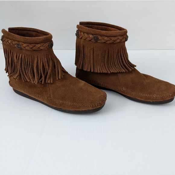 Minnetonka boots size 8 - Picture 2 of 9